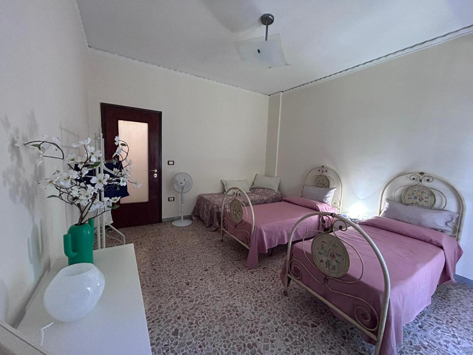 Laura Domus Apartment Portici Exterior photo